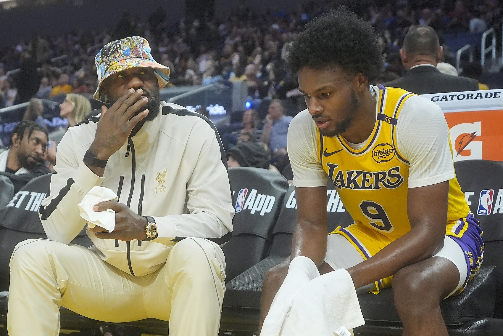 朗佐-鮑爾：NBA中不會(huì )再有其他父子同臺了 那種概率是百萬(wàn)分之一